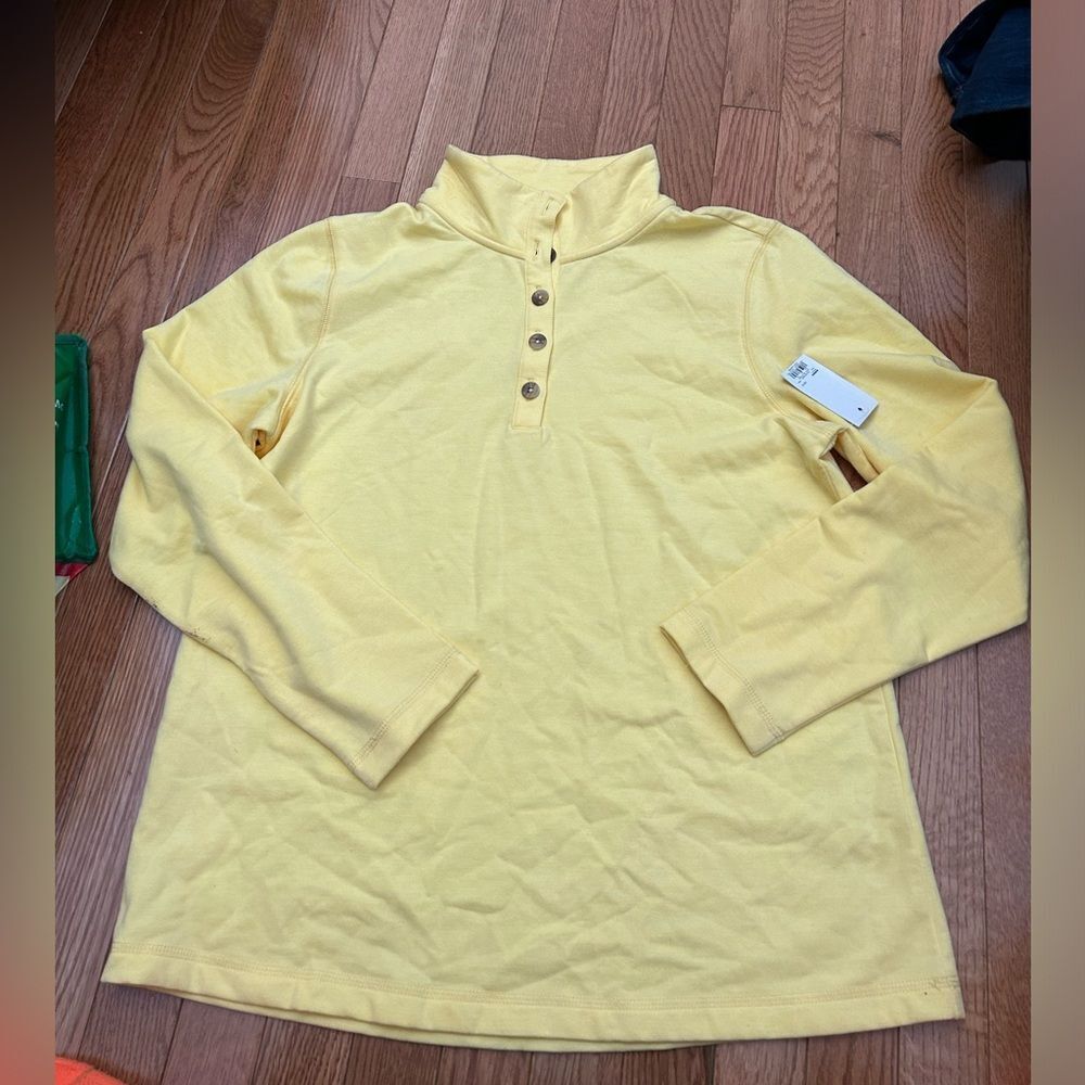 Croft & Barrow Men’s Yellow Sweater NWT